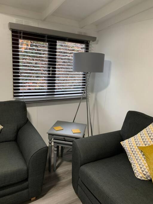 Lakeside Retreat - 2f Caer Beris - No Commercial Vehicles Allowed On Site