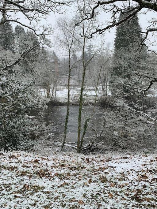 Apartment Lakeside Retreat - 2f Caer Beris - No Commercial Vehicles Allowed On Site *