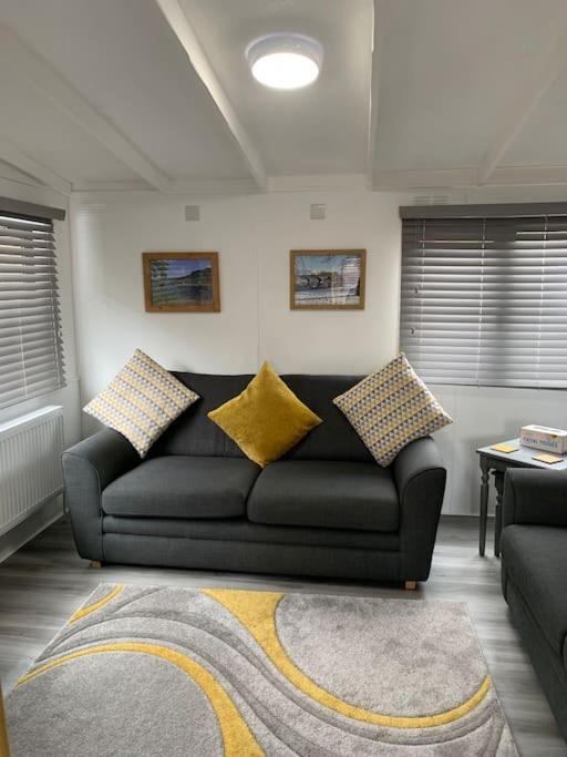Lakeside Retreat - 2f Caer Beris - No Commercial Vehicles Allowed On Site